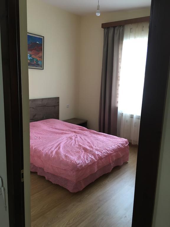Art Guesthouse エレバン エクステリア 写真