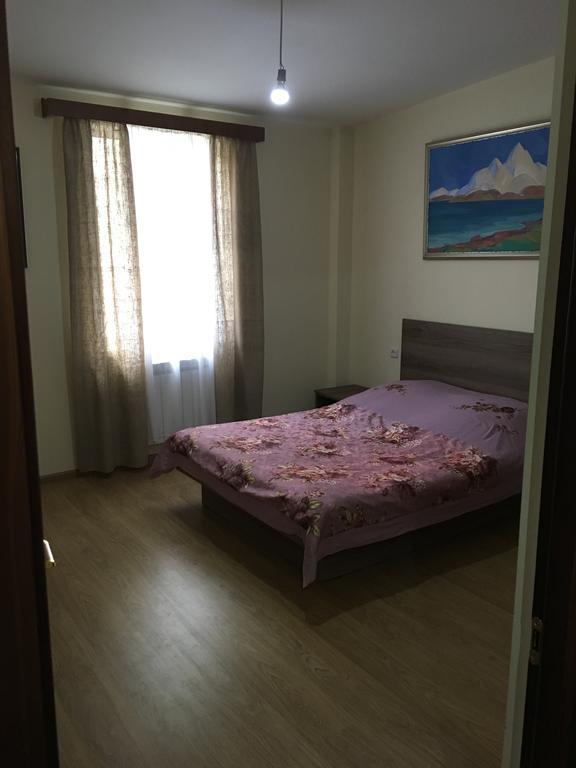 Art Guesthouse エレバン エクステリア 写真